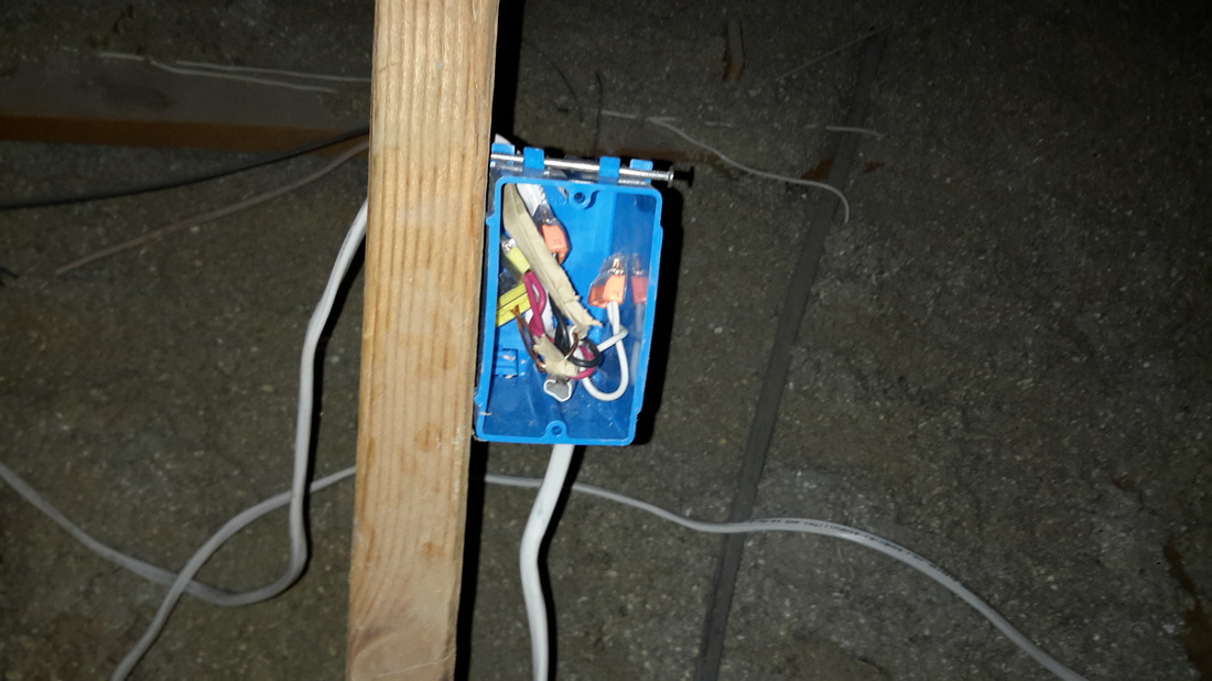 Missing cover on a junction box. Blackstone Property Inspections
